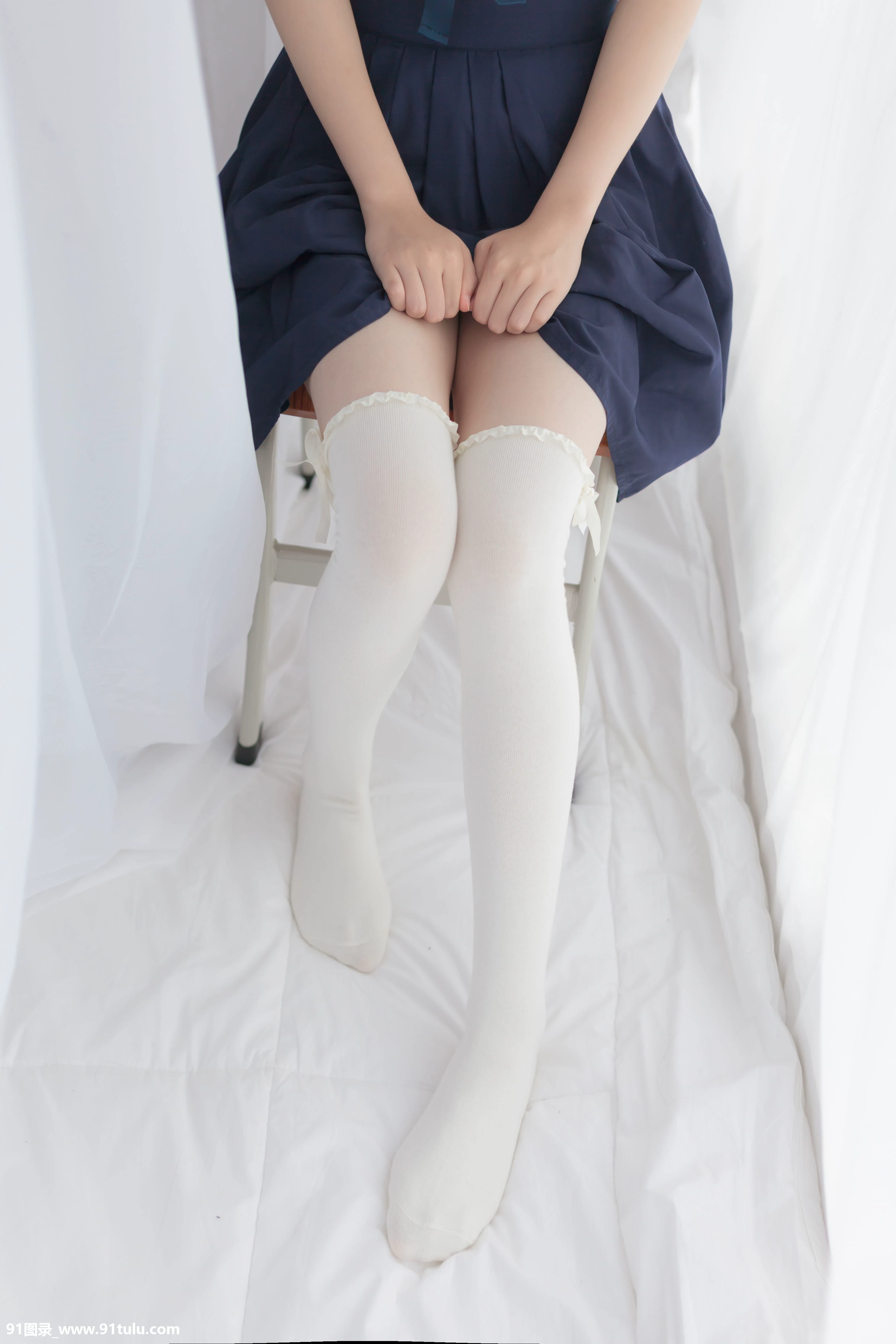 网络热门美少女 [21P][アイフォン の 写真 を 移す]