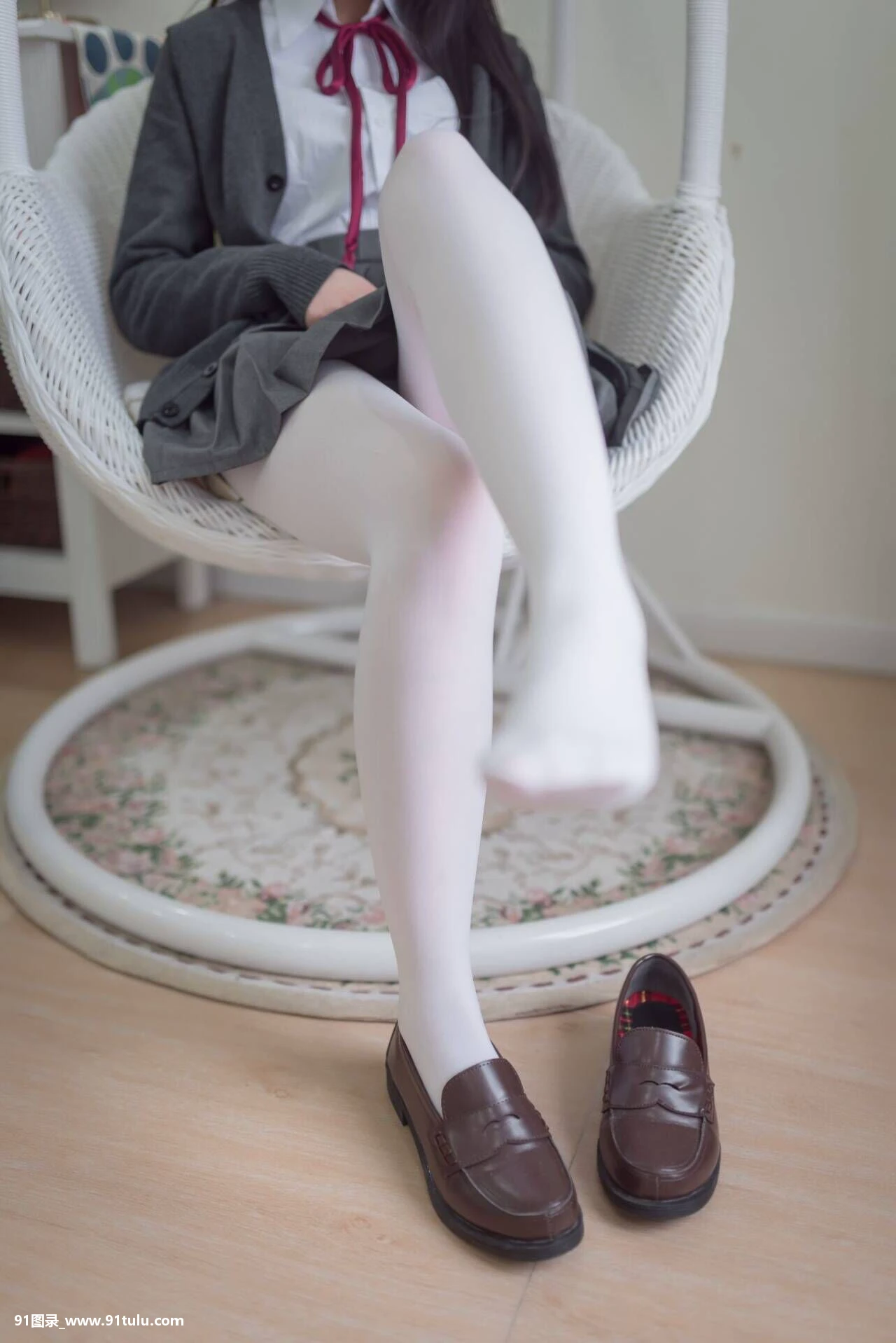 网络热门美少女 [21P][オーラ 写真 色]