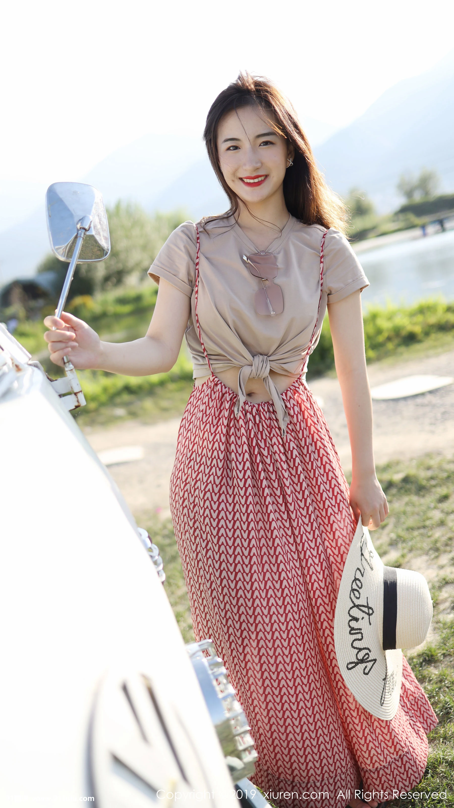 室外清新甜美风格之艺儿拿铁Ⅰ [32P][写真 動画 共有 アプリ]